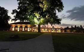 Orangerie De Chatel-Selection Figaro & Elle Magazine